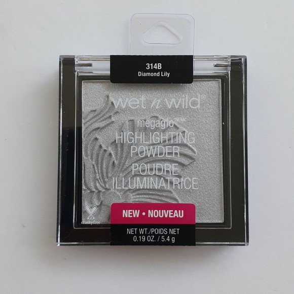 2/$15 Wet n Wild MegaGlo Highlighter Highlighting Powder Diamond Lily 314B - Picture 1 of 12